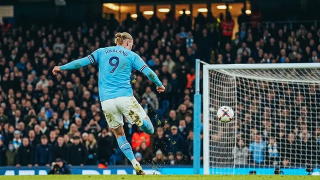 Erling Haaland, Football