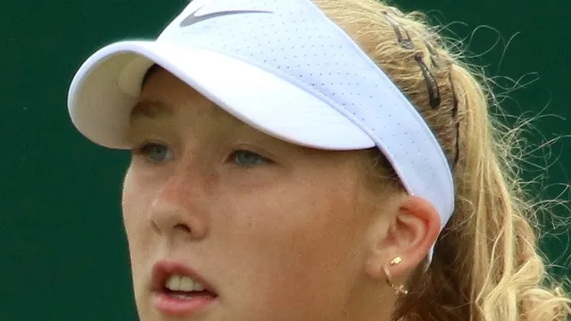 Mirra Andreeva, Tennis