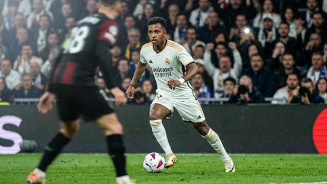 Rodrygo, Football