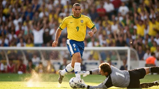 Ronaldo Nazário, Football