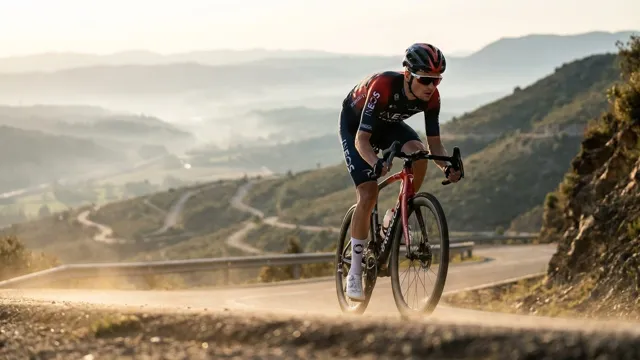 Tom Pidcock, Cycling